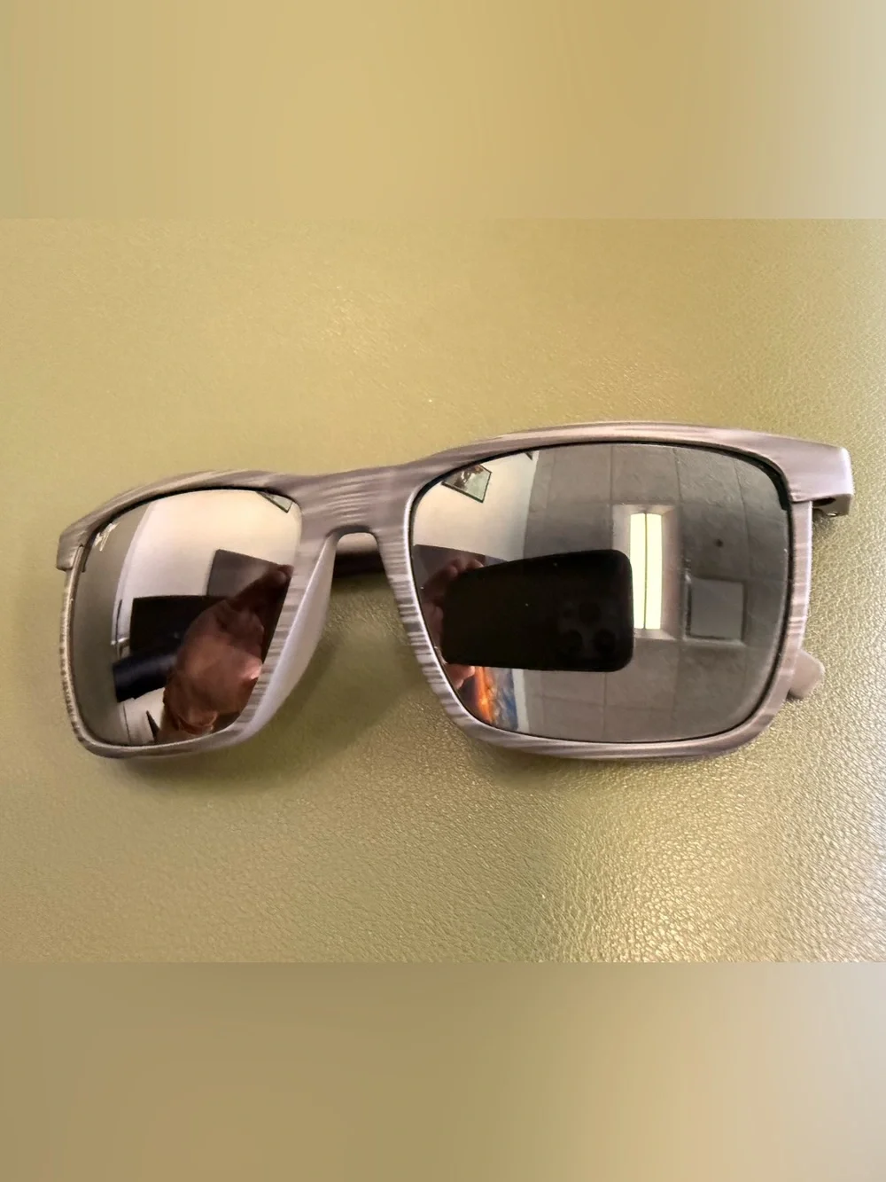 Maui Jim One Way polarized sunglasses